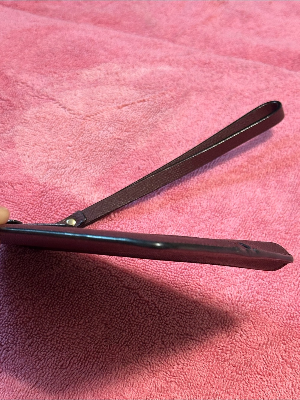 Kate Spade Wristlet - Picture 4 of 11